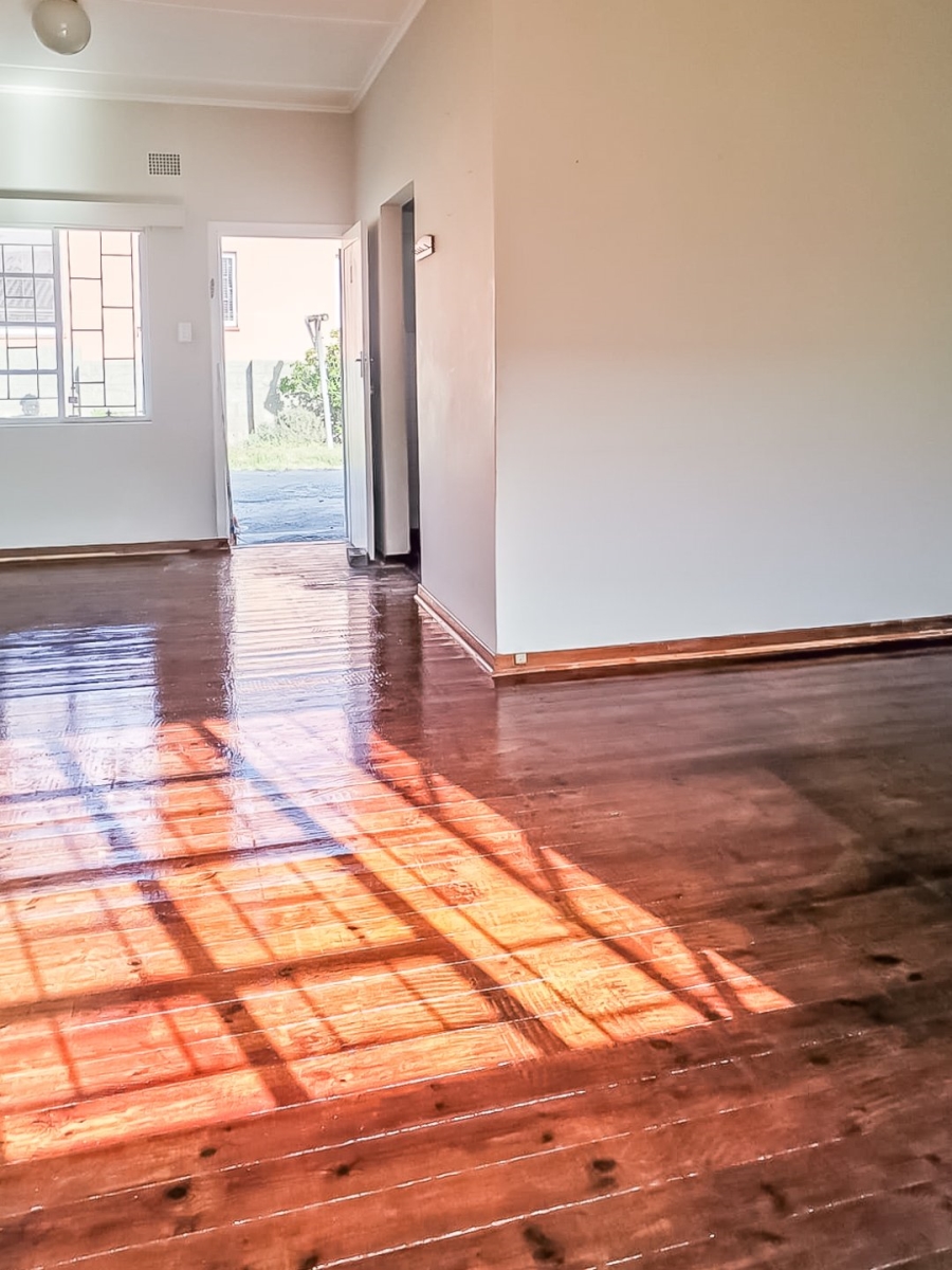 6 Bedroom Property for Sale in Port Nolloth Northern Cape